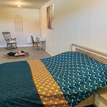 Appartement Saint Juery Arthes Buitenkant foto